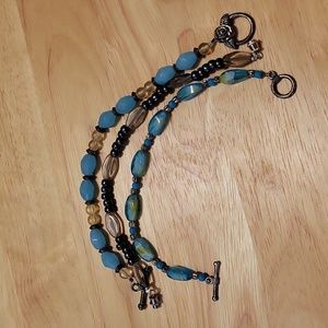 Blueish hue 3 bracelet EUC